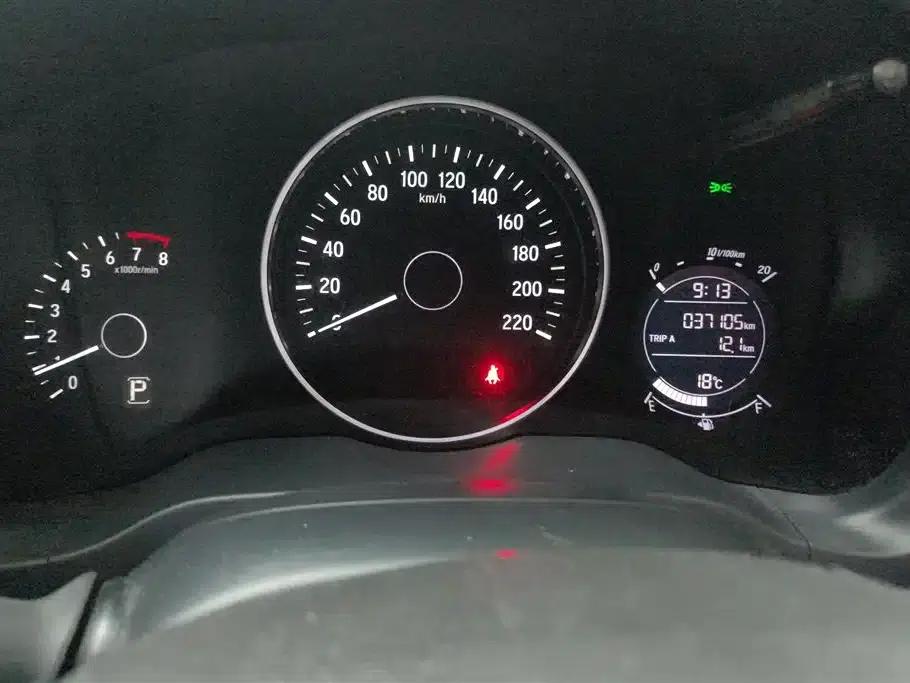 Vezel 2020 1.5L CVT Pioneer Edition — миниатюра 14