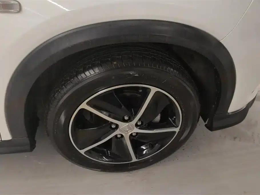 Vezel 2020 1.5L CVT Pioneer Edition — миниатюра 6