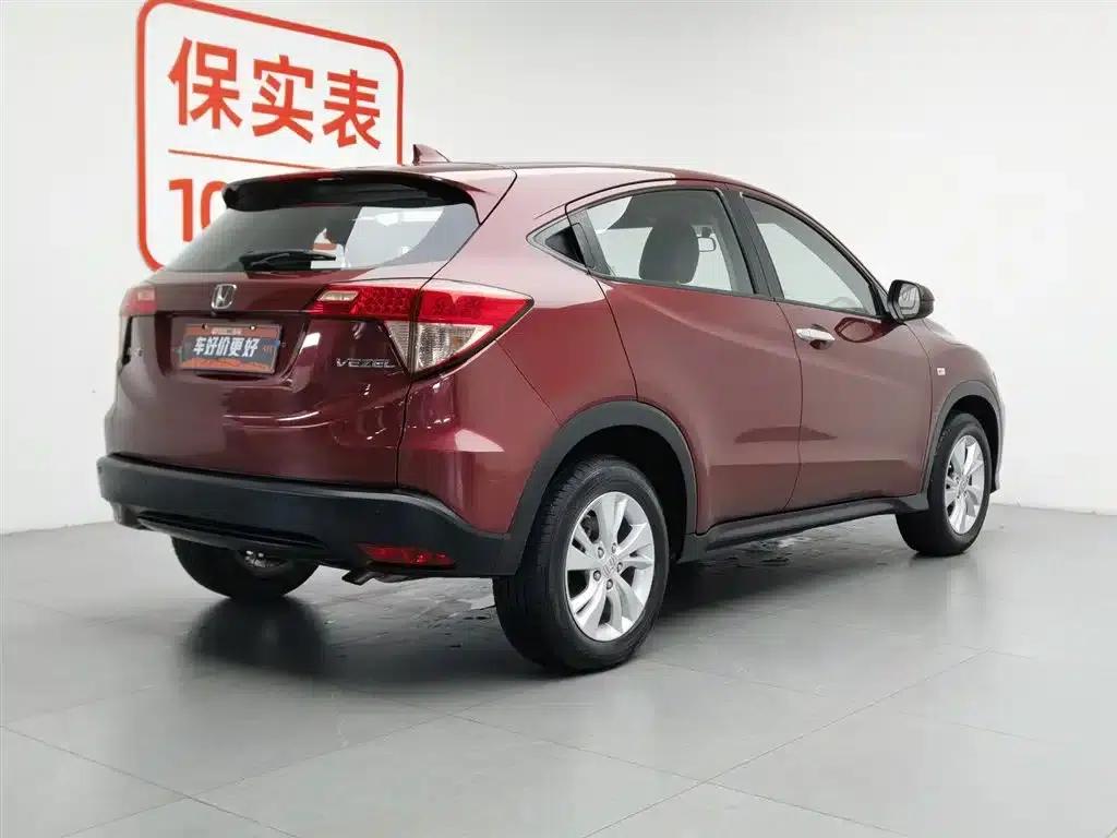 Vezel 2015 1.5L CVT 2WD Comfort Model — миниатюра 2