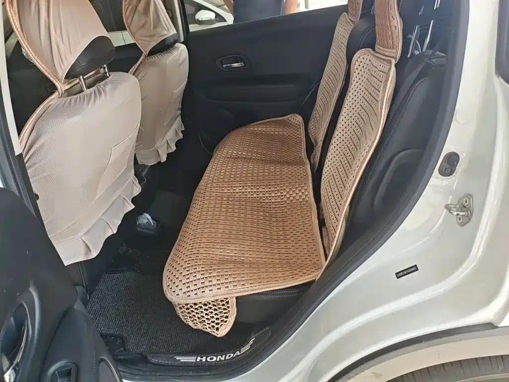 Vezel 2017 1.5L CVT 2WD Comfort Model — миниатюра 15