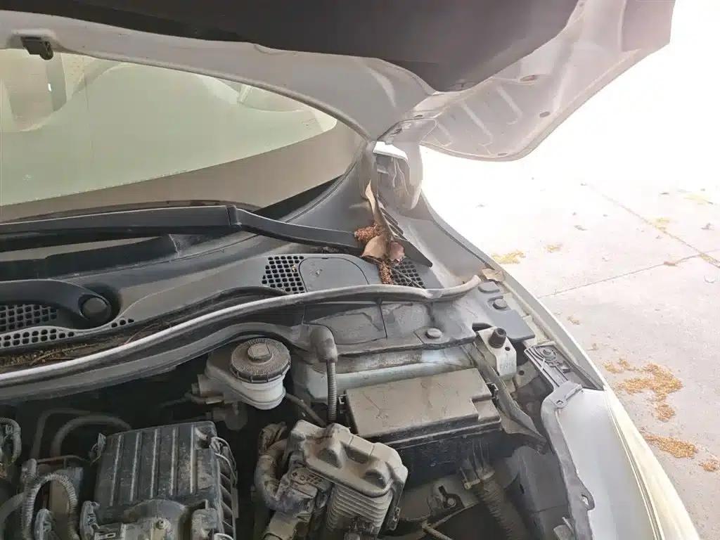 Vezel 2017 1.5L CVT 2WD Comfort Model — миниатюра 22