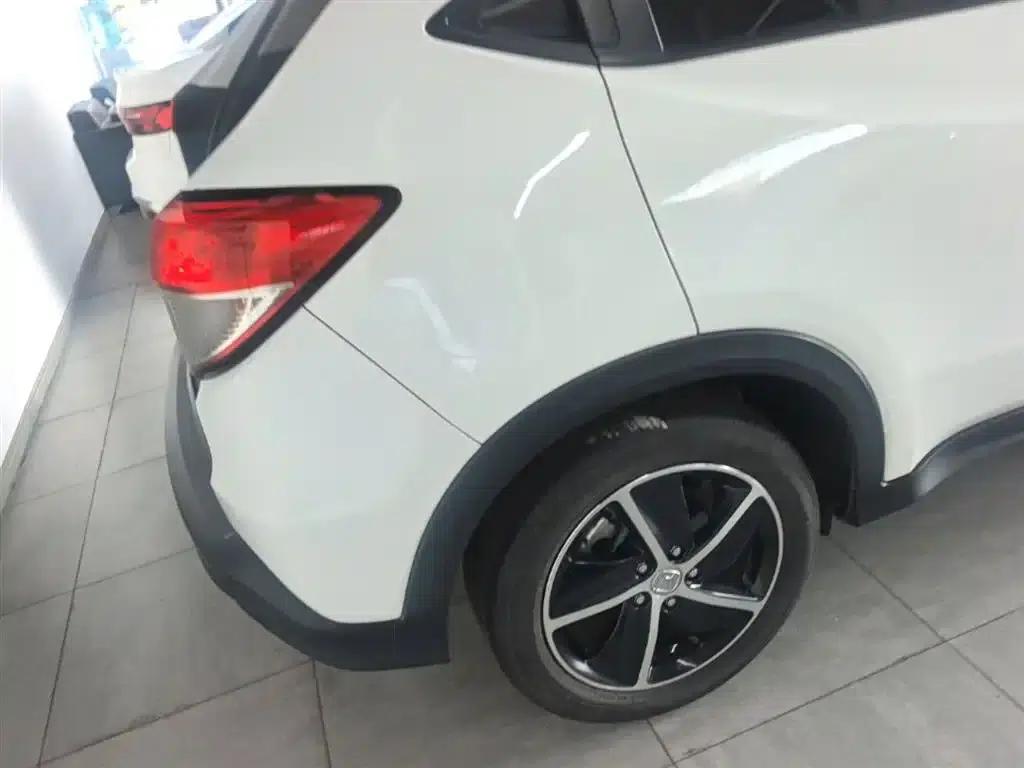 Vezel 2020 1.5L CVT Pioneer Edition — миниатюра 7
