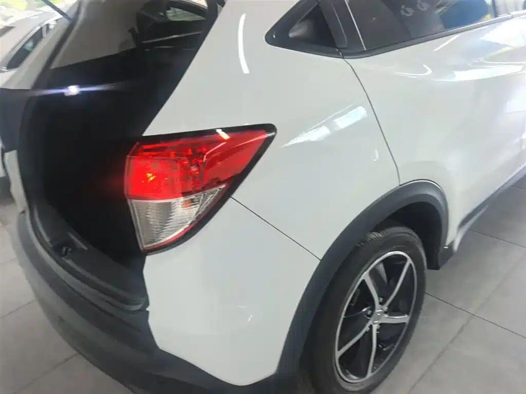Vezel 2020 1.5L CVT Pioneer Edition — миниатюра 8