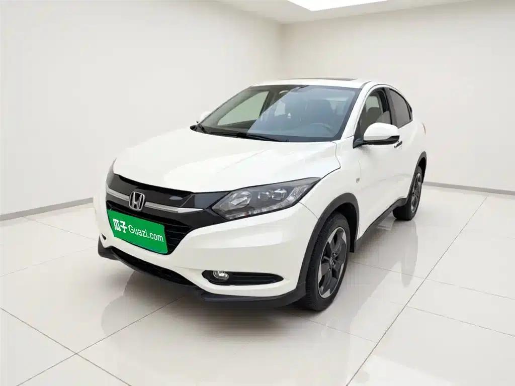 Vezel 2017 1.8L CVT 2WD Pioneer Edition — миниатюра 2