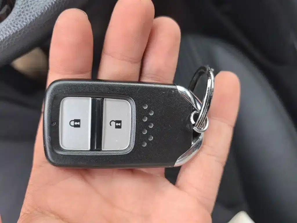 Vezel 2017 1.8L CVT 2WD Pioneer Edition — миниатюра 12