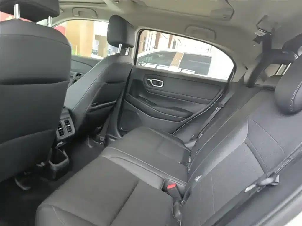Vezel 2023 1.5L CVT Tech Edition — миниатюра 17