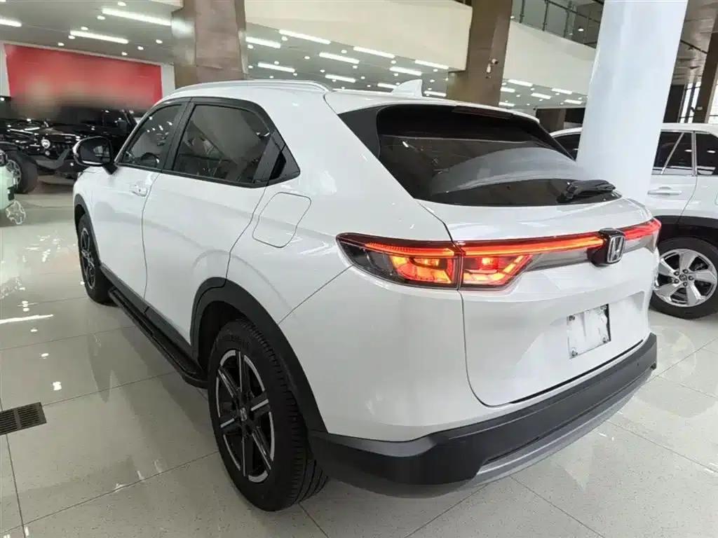 Vezel 2023 1.5L CVT Tech Edition — миниатюра 5