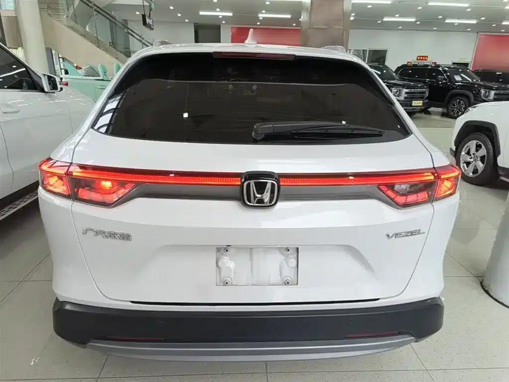 Vezel 2023 1.5L CVT Tech Edition — миниатюра 6