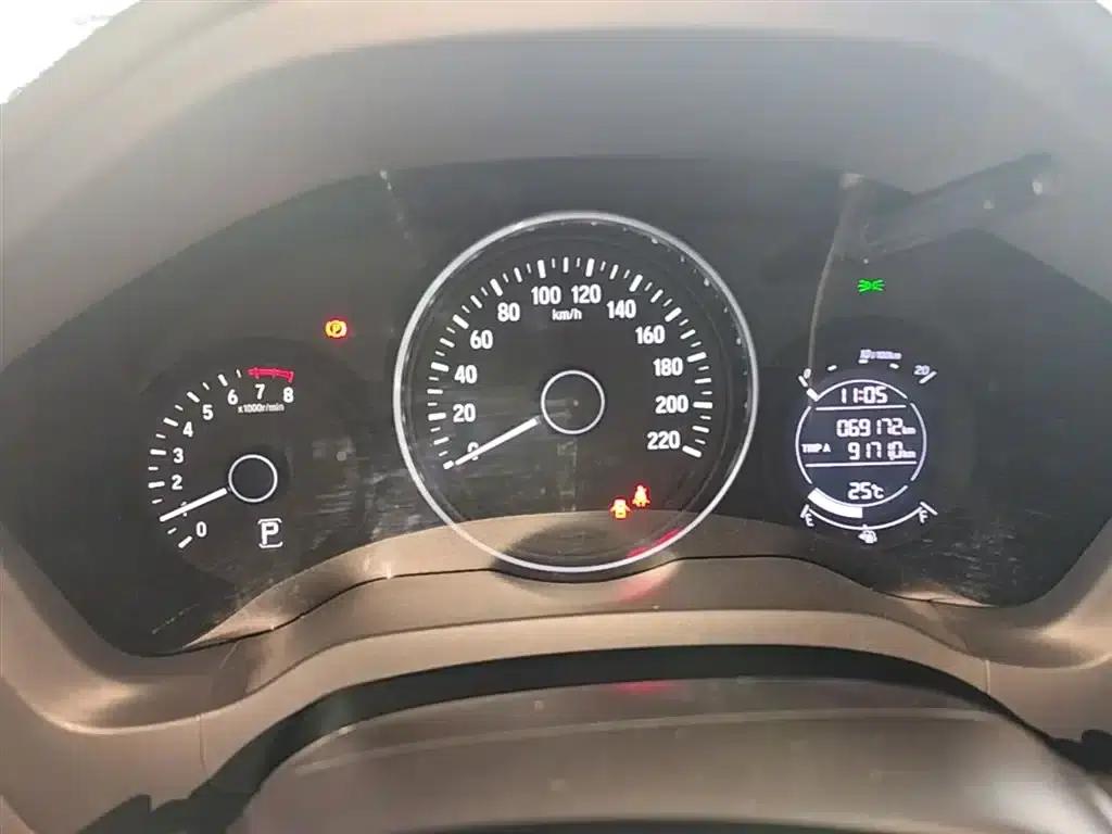 Vezel 2020 1.5L CVT Pioneer Edition — миниатюра 12