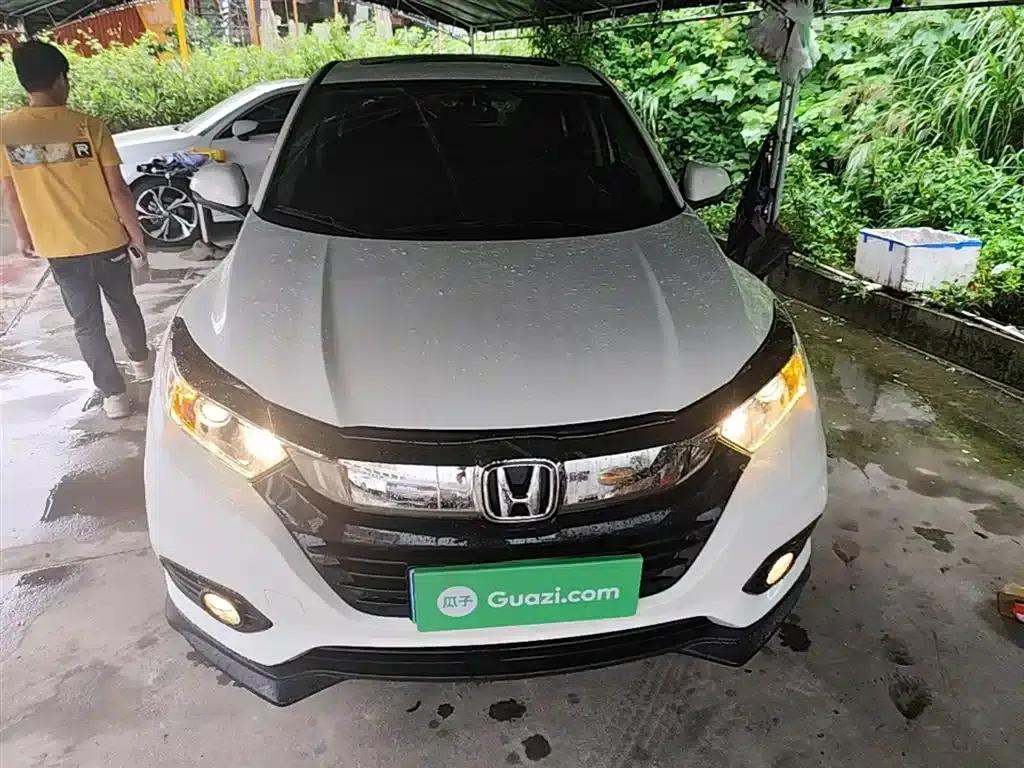 Vezel 2020 1.5L CVT Pioneer Edition — миниатюра 3
