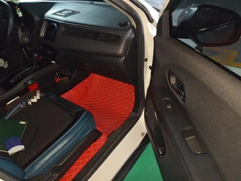 Vezel 2020 1.5L CVT Elite Edition — миниатюра 20