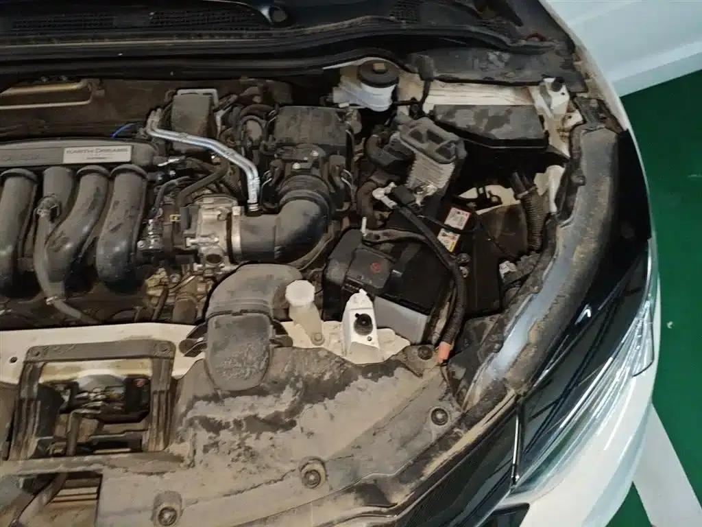 Vezel 2020 1.5L CVT Elite Edition — миниатюра 22