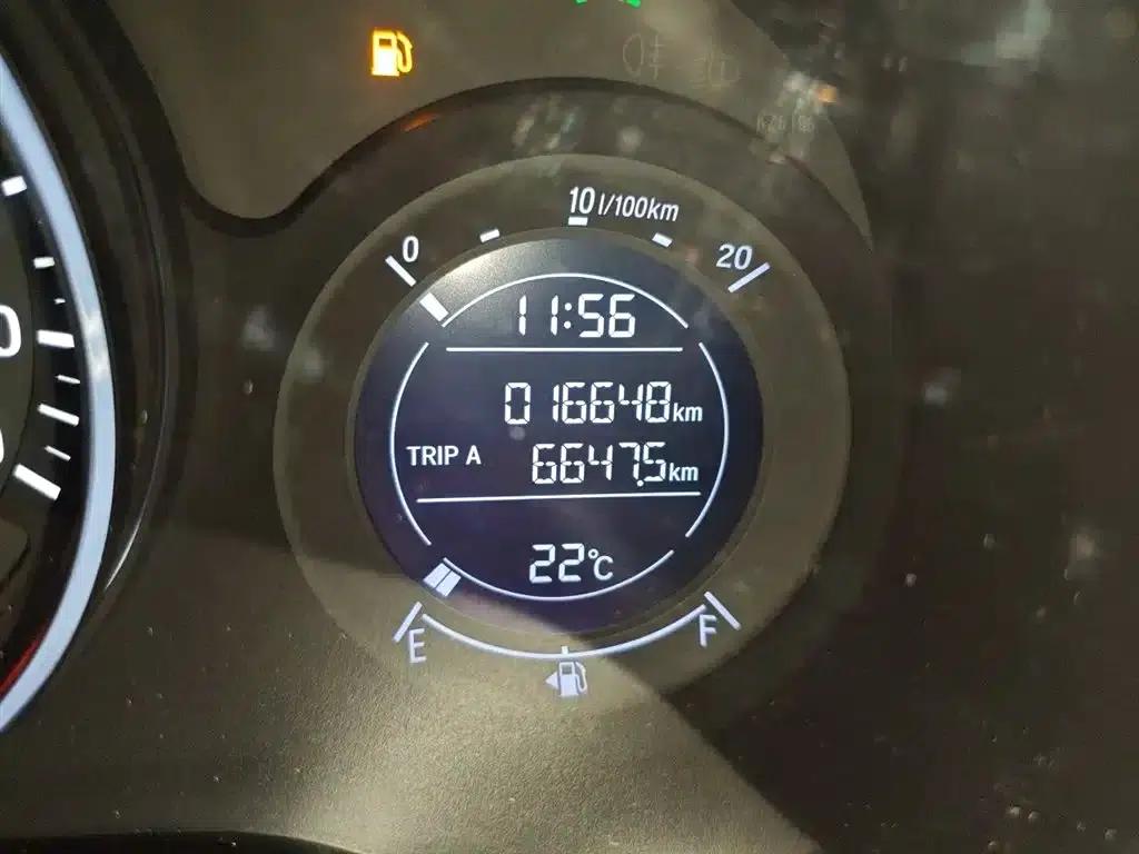 Vezel 2020 1.5L CVT Elite Edition — миниатюра 5