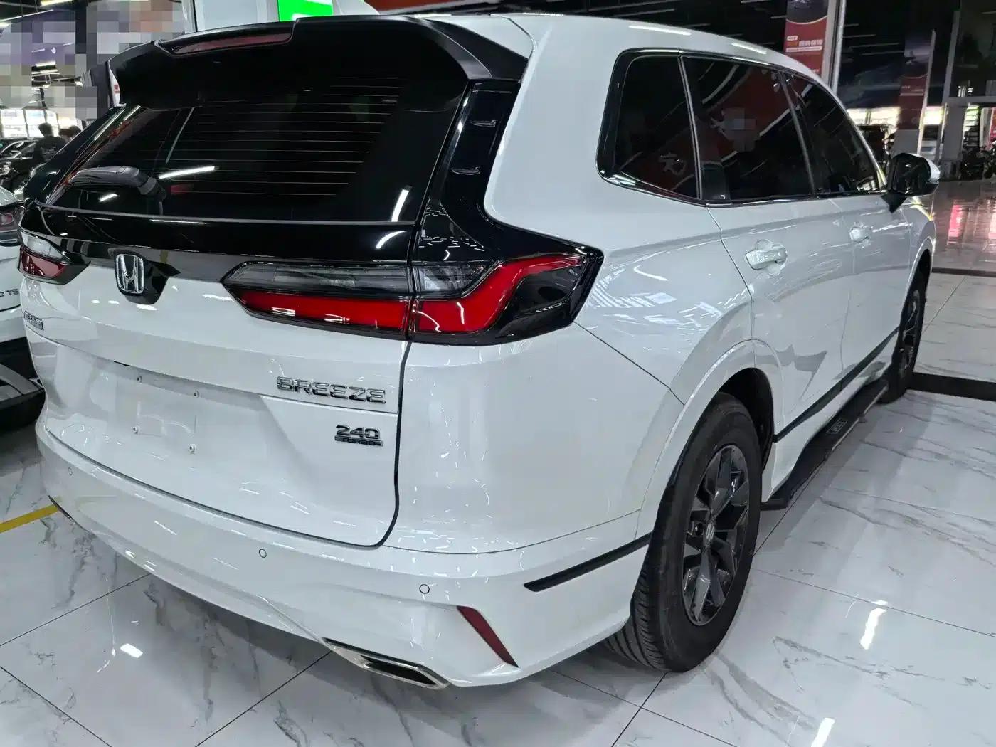 2023 Honda CR-V 240TURBO 2WD Luxury Edition 5-seater — миниатюра 6