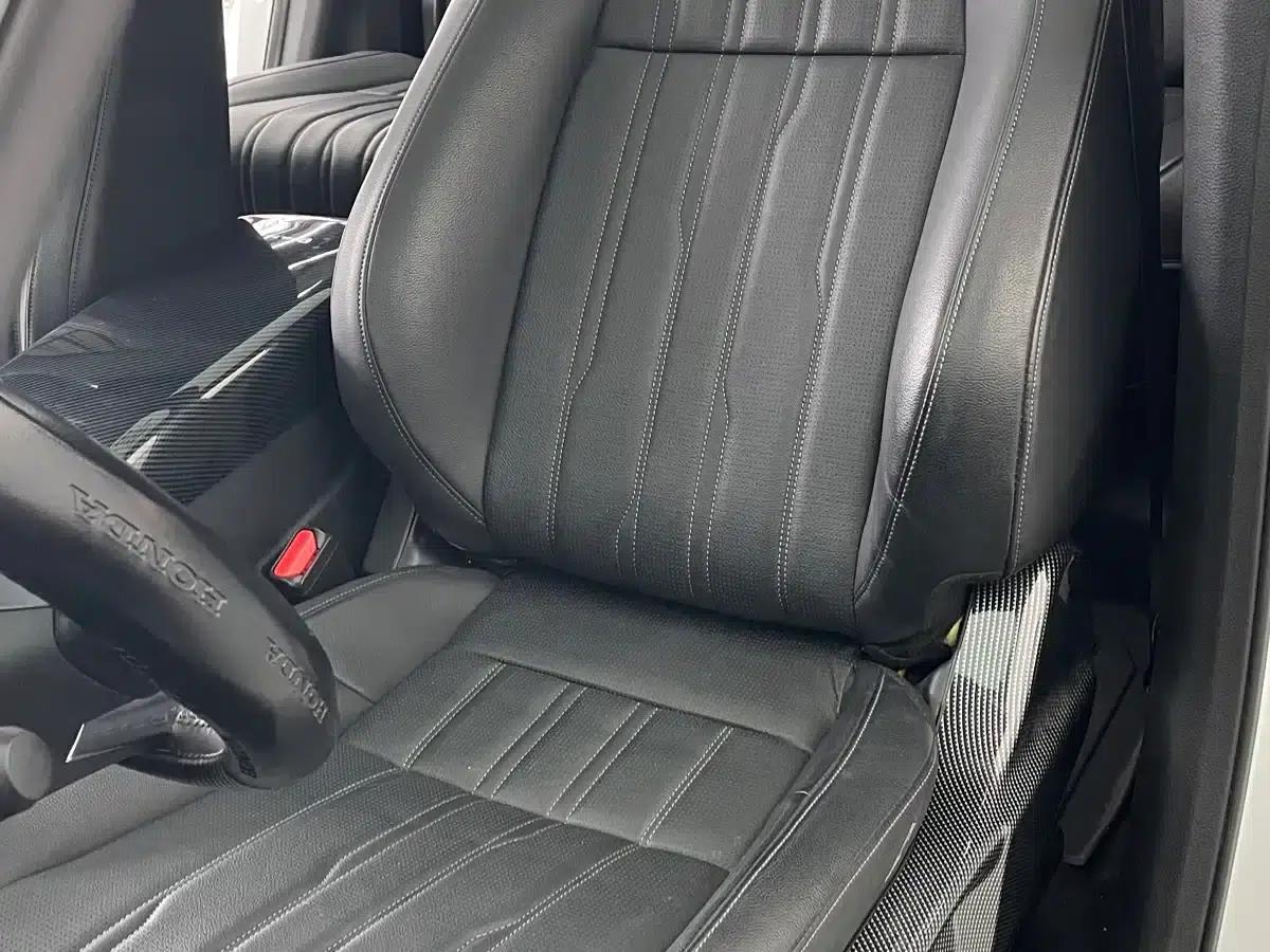 2023 Honda CR-V 240TURBO 2WD Luxury Edition 5-seater — миниатюра 11