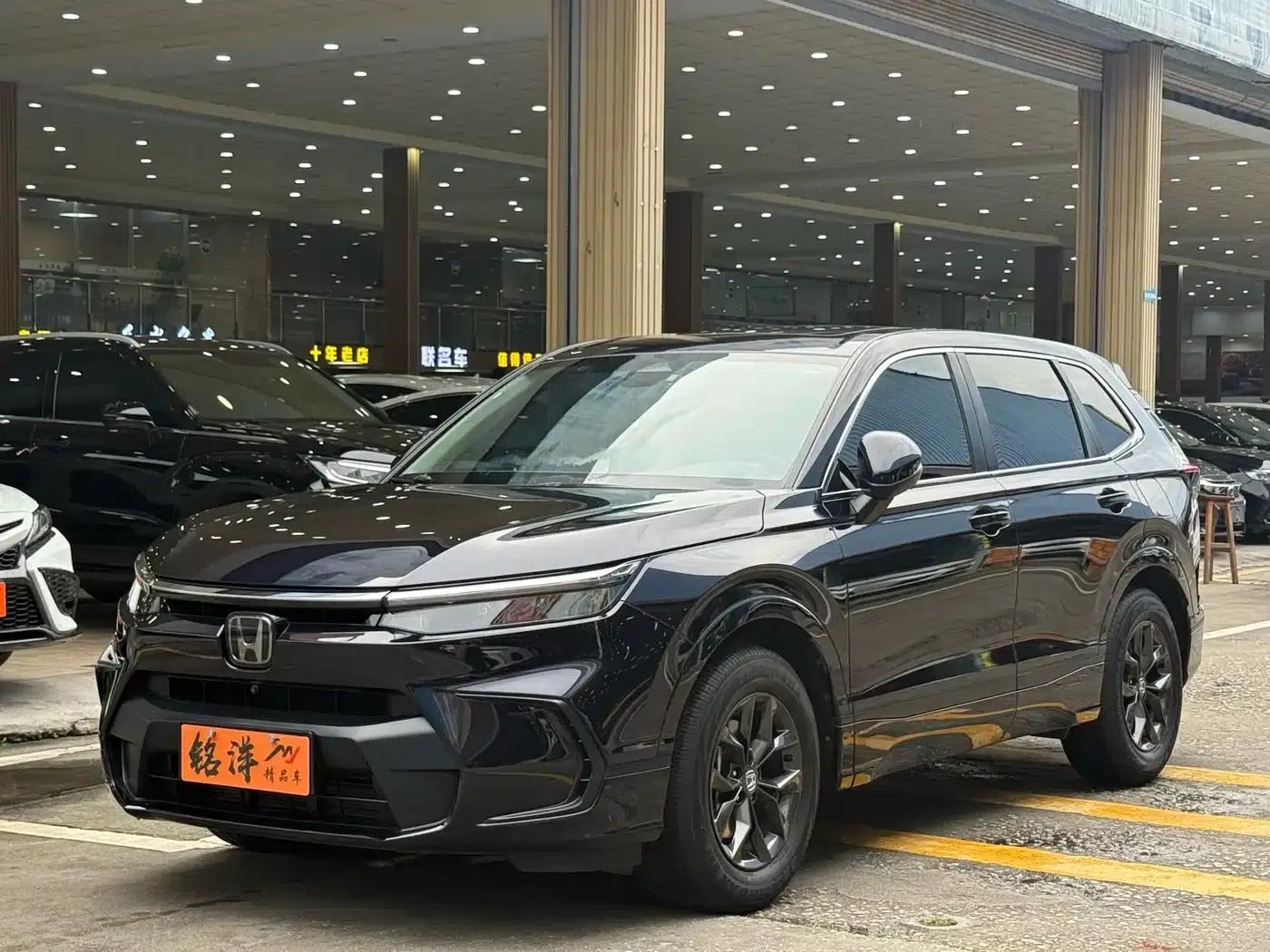2023 Honda CR-V 240TURBO 2WD Luxury PRO 7-Seater — миниатюра 1