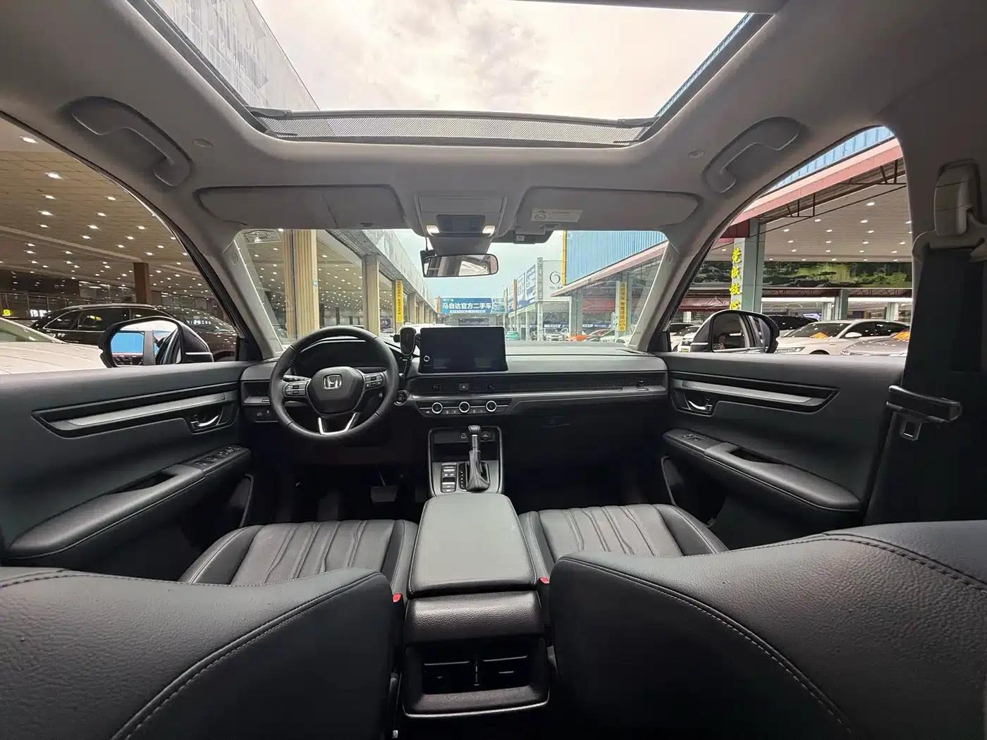 2023 Honda CR-V 240TURBO 2WD Luxury PRO 7-Seater — миниатюра 13