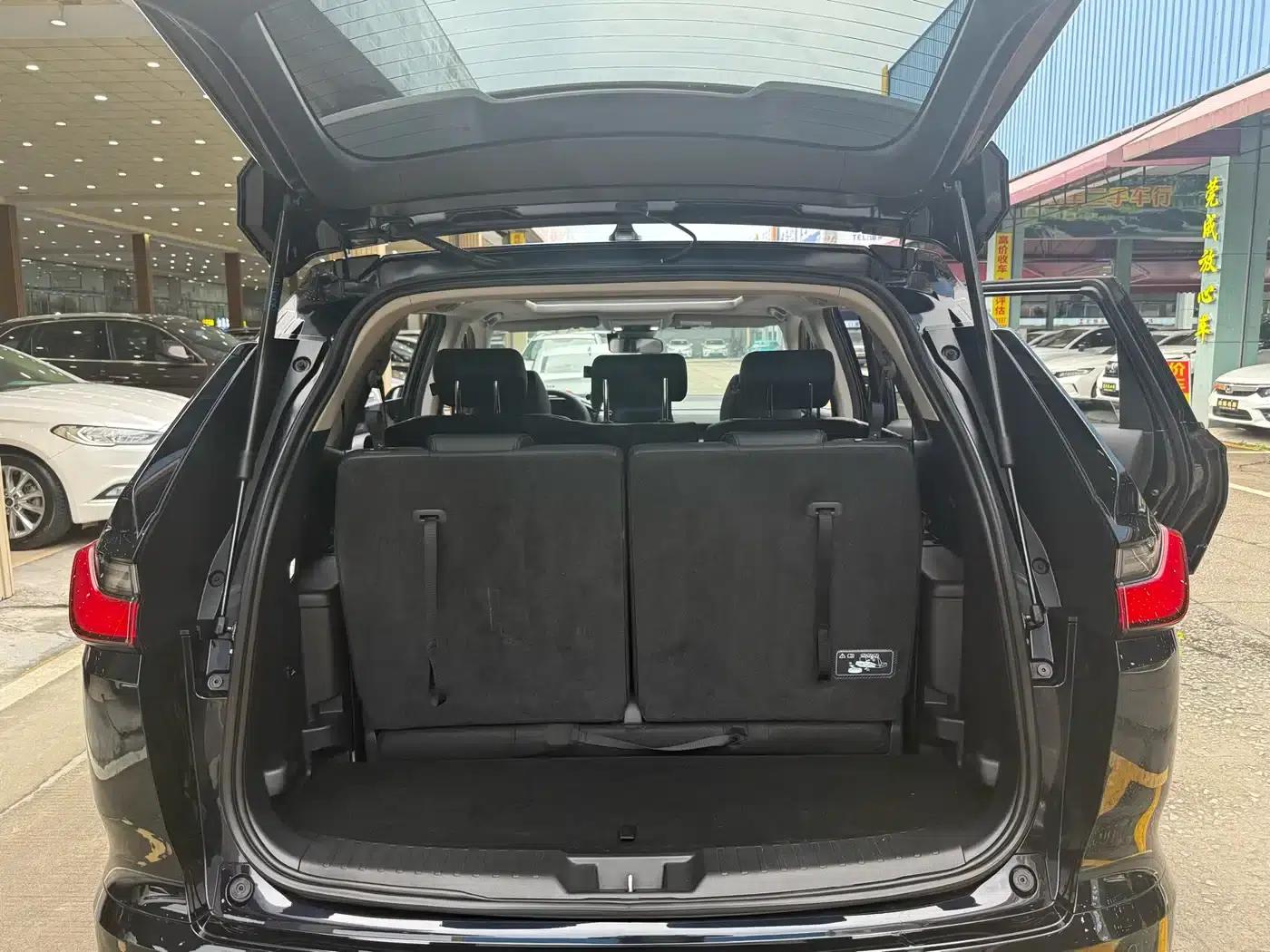 2023 Honda CR-V 240TURBO 2WD Luxury PRO 7-Seater — миниатюра 16