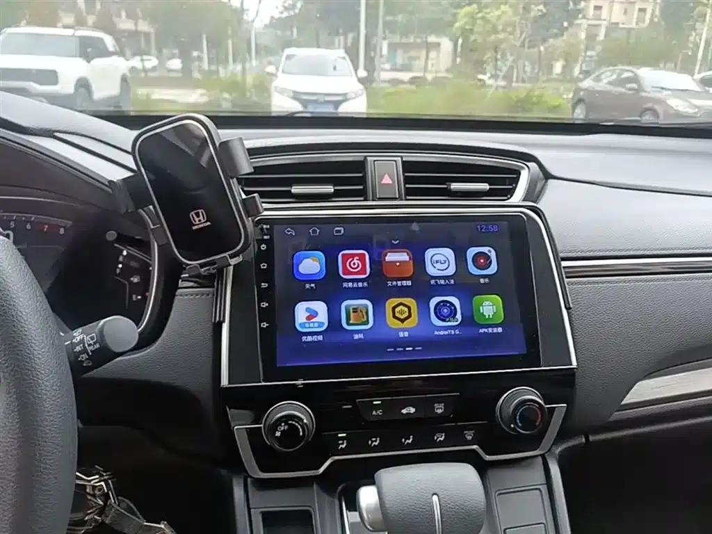 2021 Honda CR-V 240TURBO CVT 2WD Elite Edition — миниатюра 13