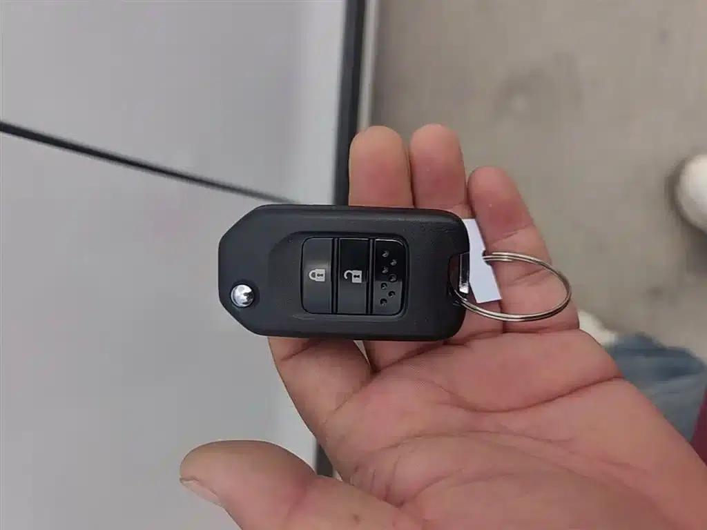 2021 Honda CR-V 240TURBO CVT 2WD Elite Edition — миниатюра 9