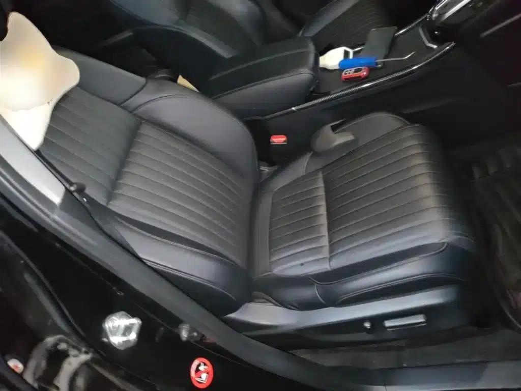 2020 Honda CR-V 240TURBO CVT 2WD Premium Edition — миниатюра 25