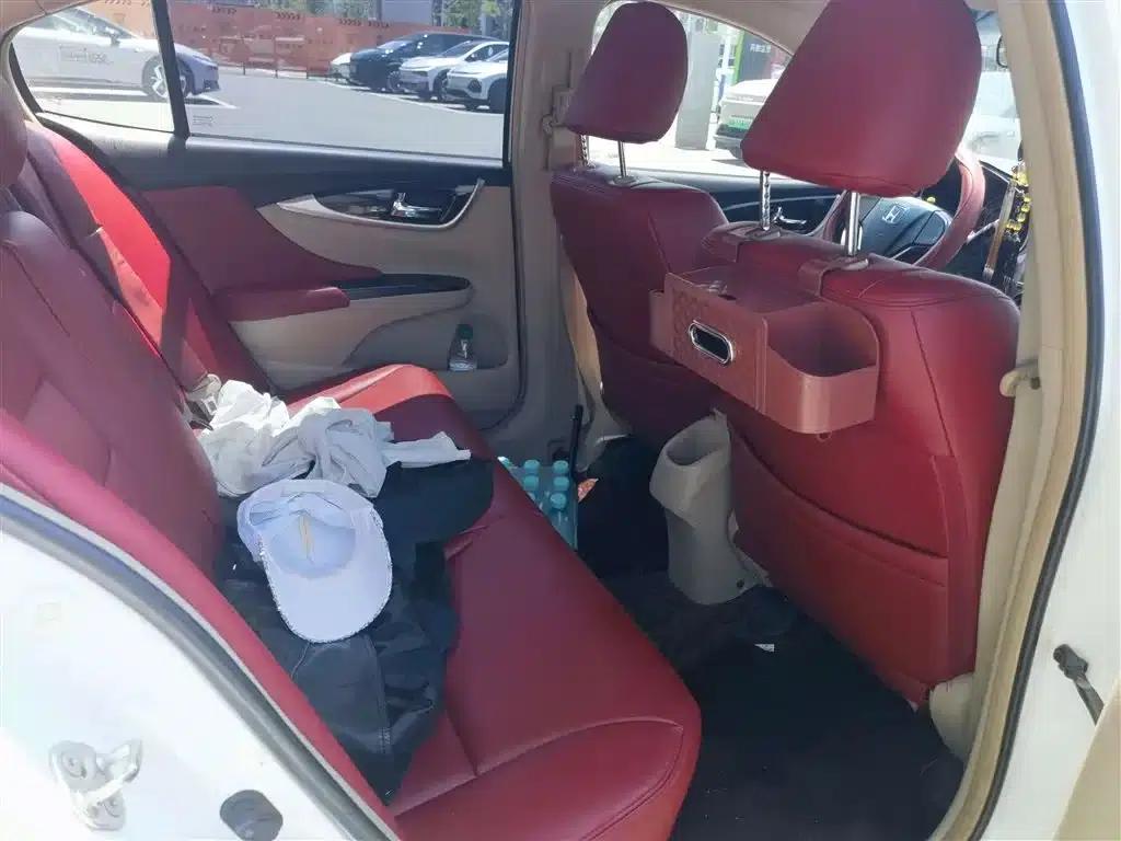 Honda Crider 2013 1.8L Automatic Comfort Edition — миниатюра 7