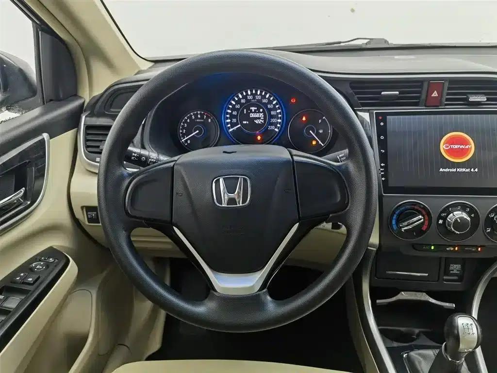 Honda Crider 2015 1.8L Manual Comfort Edition — миниатюра 11