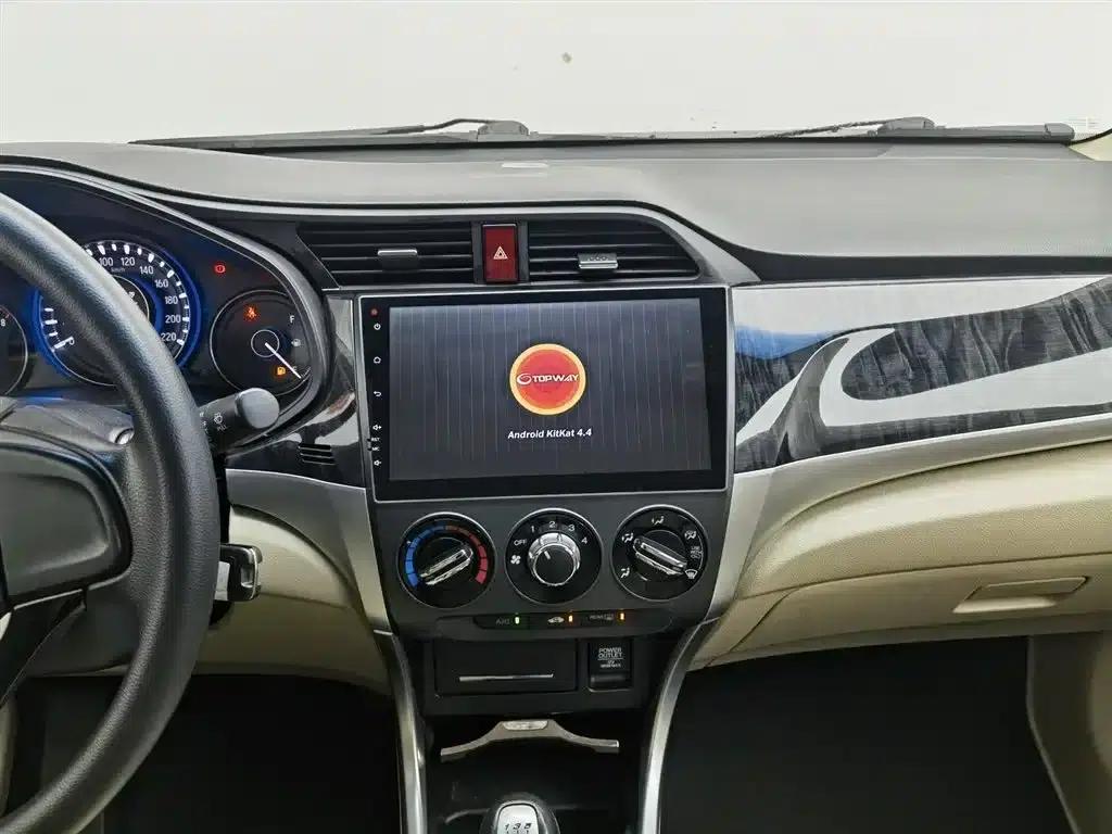 Honda Crider 2015 1.8L Manual Comfort Edition — миниатюра 12