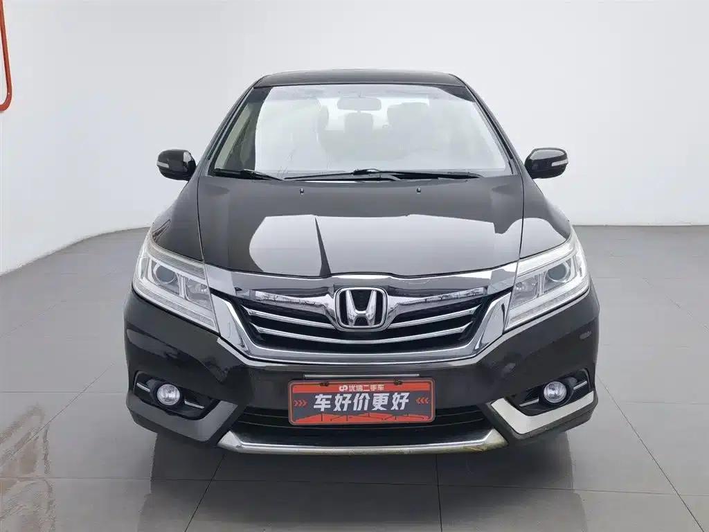 Honda Crider 2015 1.8L Manual Comfort Edition — миниатюра 3