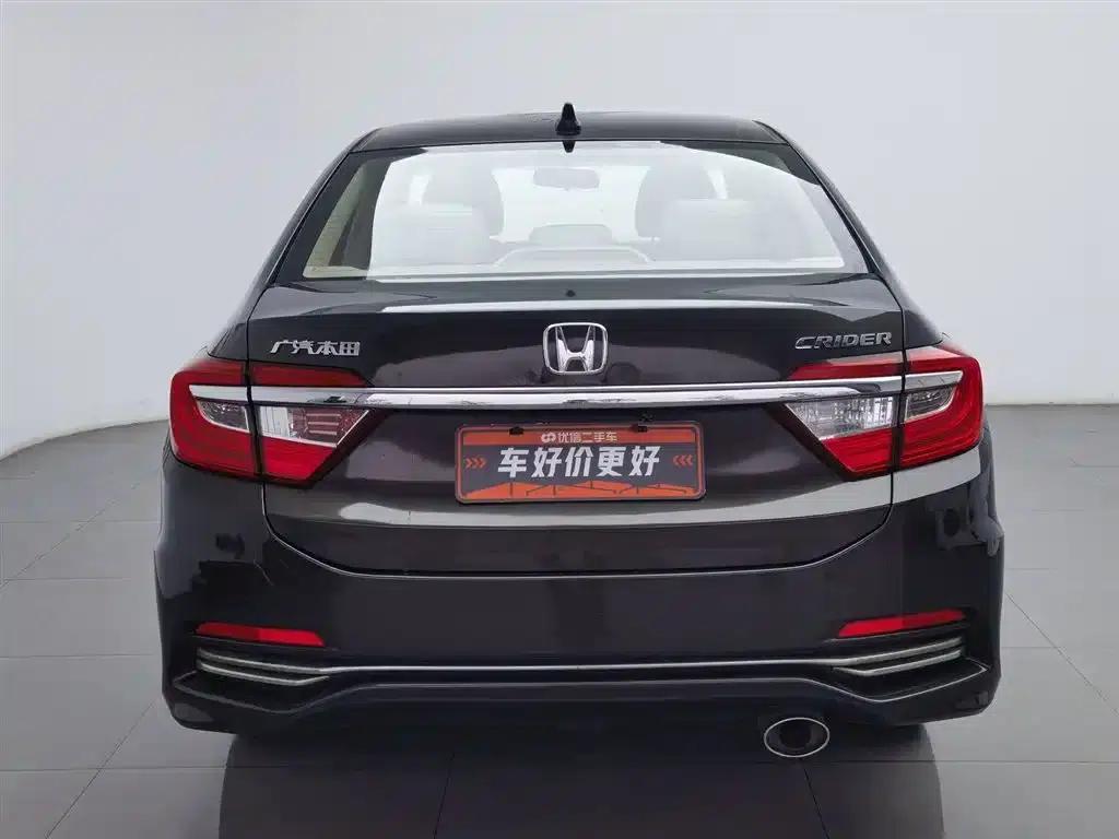 Honda Crider 2015 1.8L Manual Comfort Edition — миниатюра 4