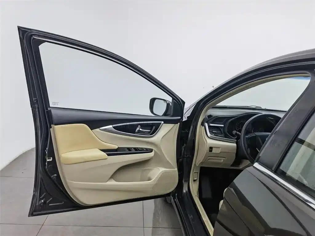 Honda Crider 2015 1.8L Manual Comfort Edition — миниатюра 8