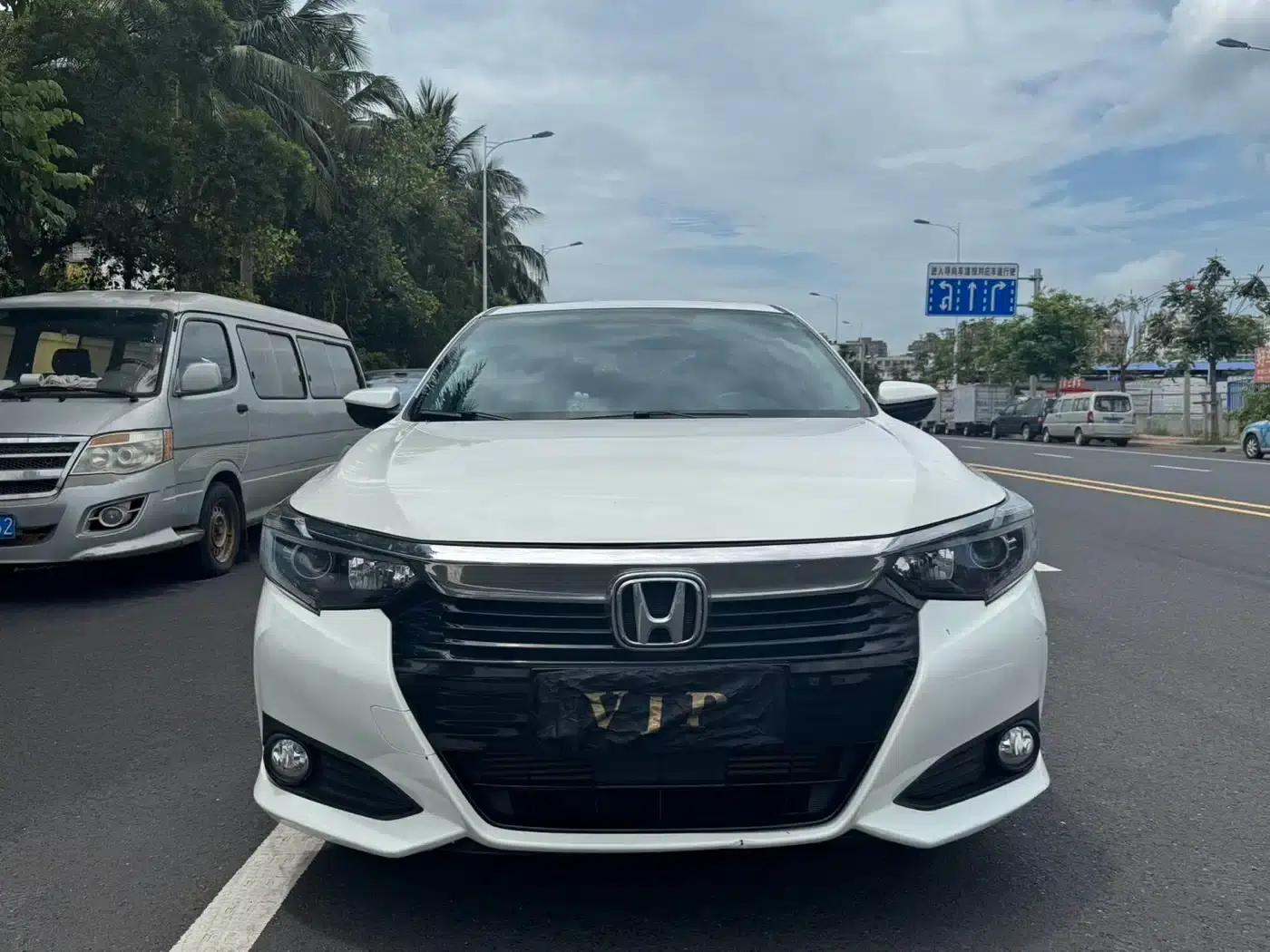 2022 Honda Crider 180Turbo CVT Smart Edition — миниатюра 2