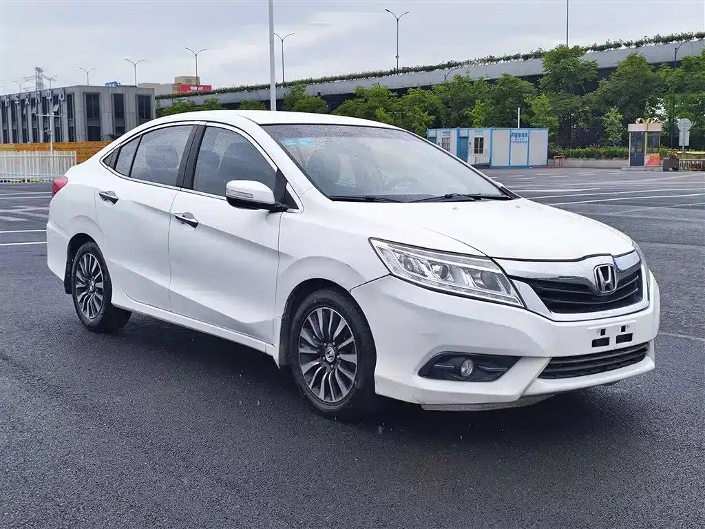 Honda Crider 2013 1.8L Automatic Comfort Edition — миниатюра 8