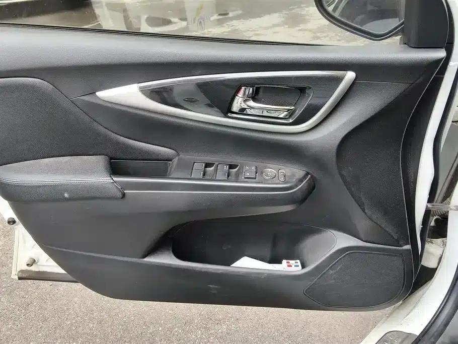 Honda Crider 2015 1.8L Automatic Deluxe Edition — миниатюра 7