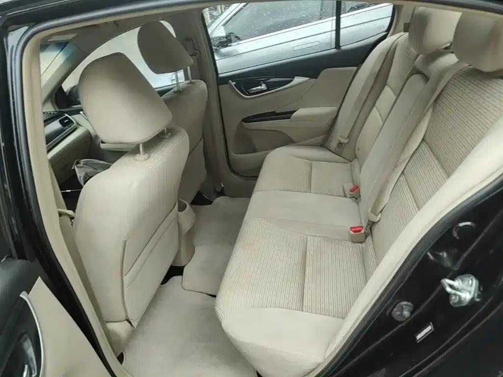 Honda Crider 2015 1.8L Automatic Comfort Edition — миниатюра 17