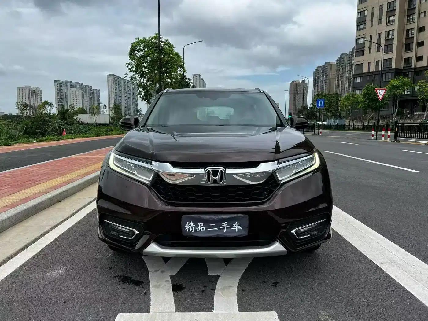 2017 Honda Avancier 370TURBO 4WD Premium Edition — миниатюра 2