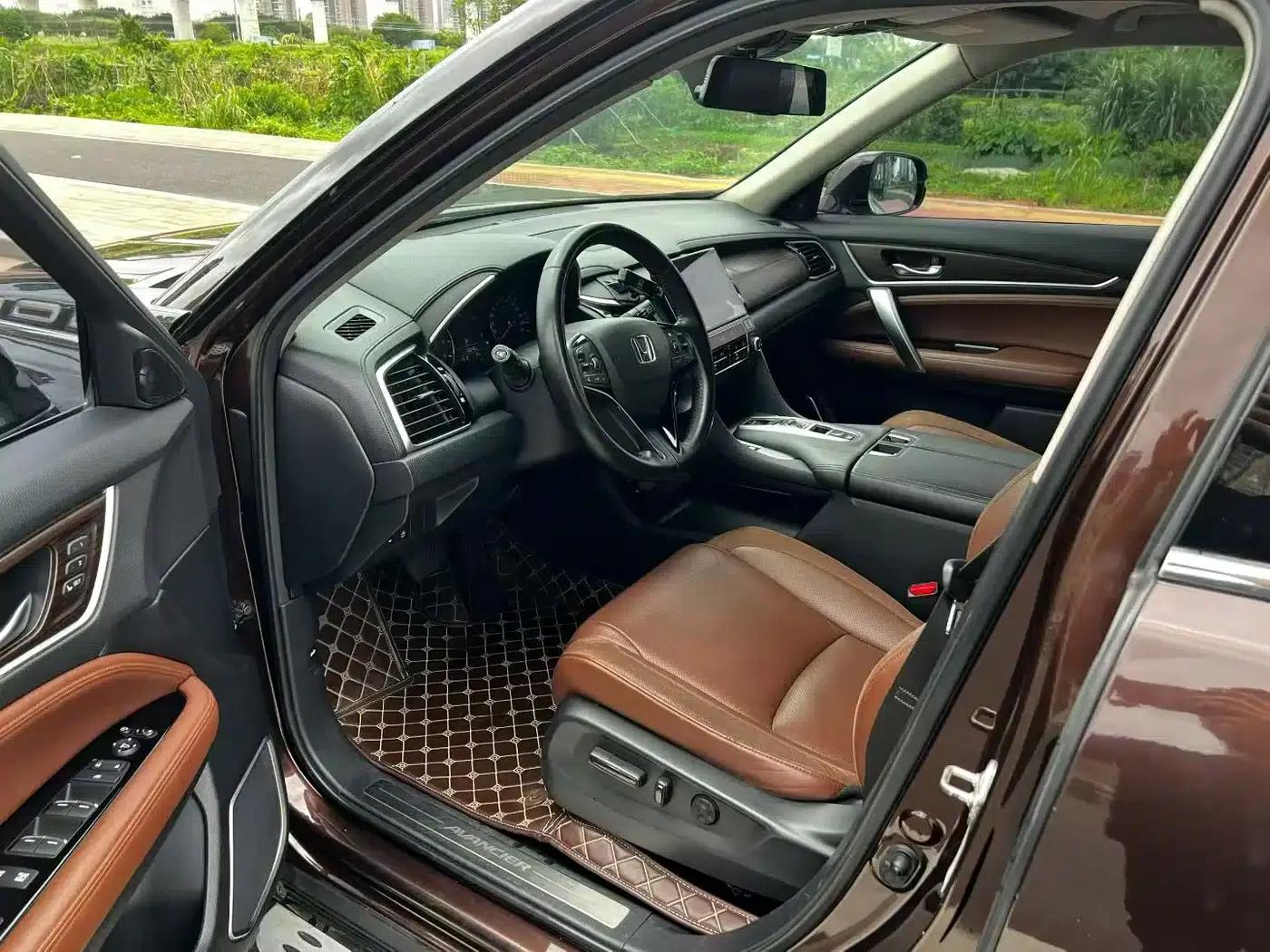 2017 Honda Avancier 370TURBO 4WD Premium Edition — миниатюра 4