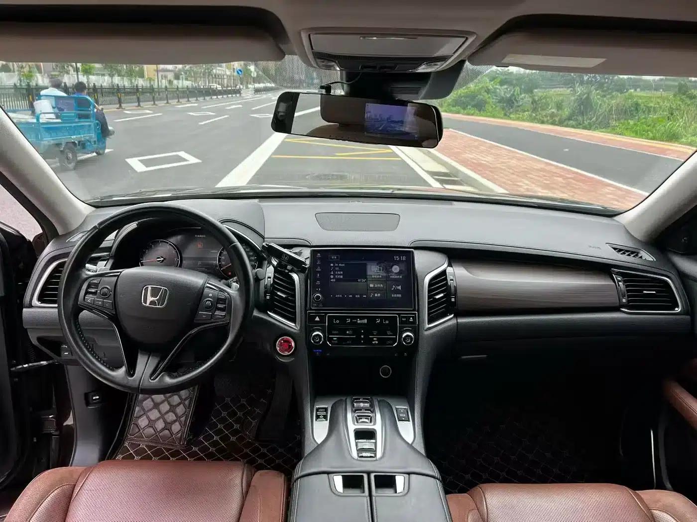 2017 Honda Avancier 370TURBO 4WD Premium Edition — миниатюра 5