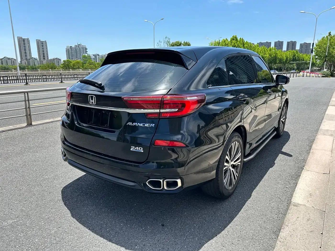 2020 Honda Avancier 240TURBO 2WD Comfort Edition — миниатюра 11