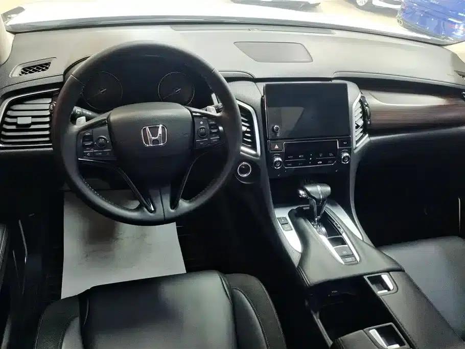 2017 Honda Avancier 240TURBO 2WD Luxury Edition — миниатюра 12