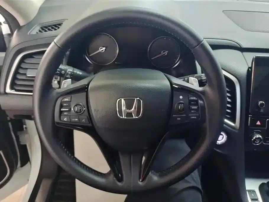 2017 Honda Avancier 240TURBO 2WD Luxury Edition — миниатюра 15
