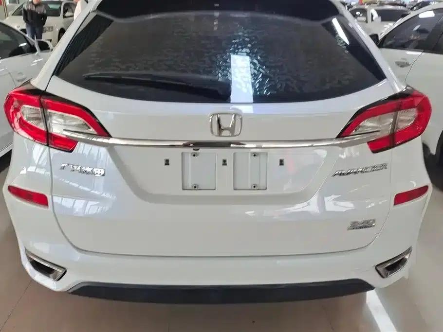 2017 Honda Avancier 240TURBO 2WD Luxury Edition — миниатюра 4