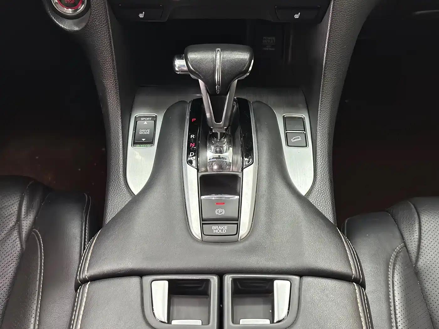 2020 Honda Avancier 240TURBO 2WD Smart Edition — миниатюра 11