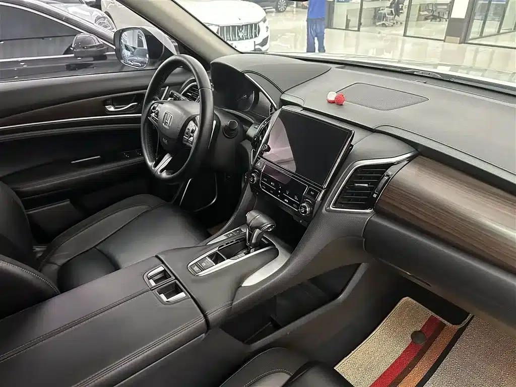2019 Honda Avancier 240TURBO 2WD Luxury Edition — миниатюра 17