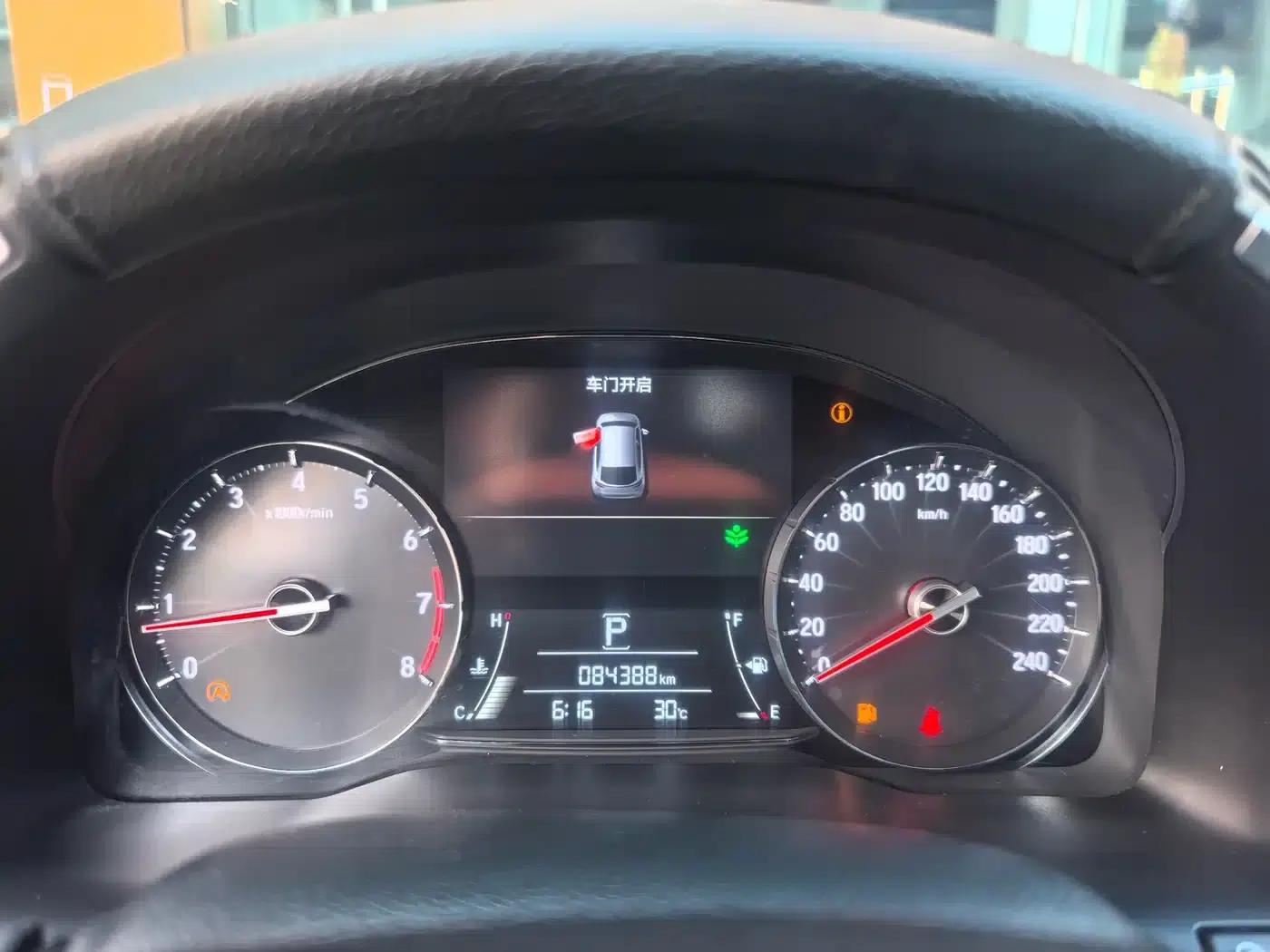 2017 Honda Avancier 240TURBO 2WD Premium Edition — миниатюра 42