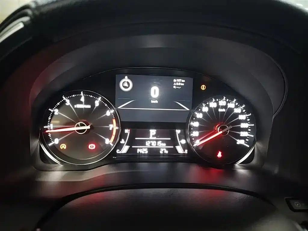 2017 Honda Avancier 240TURBO 2WD Premium Edition — миниатюра 12