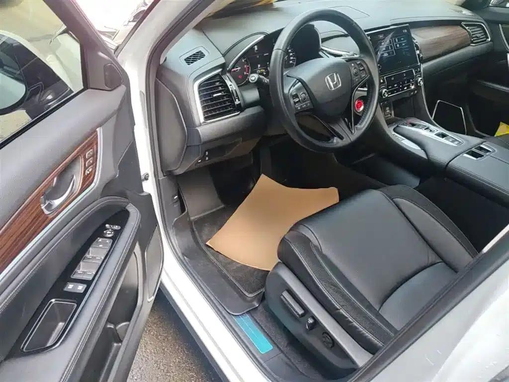 2017 Honda Avancier 370TURBO 4WD Premium Edition — миниатюра 16