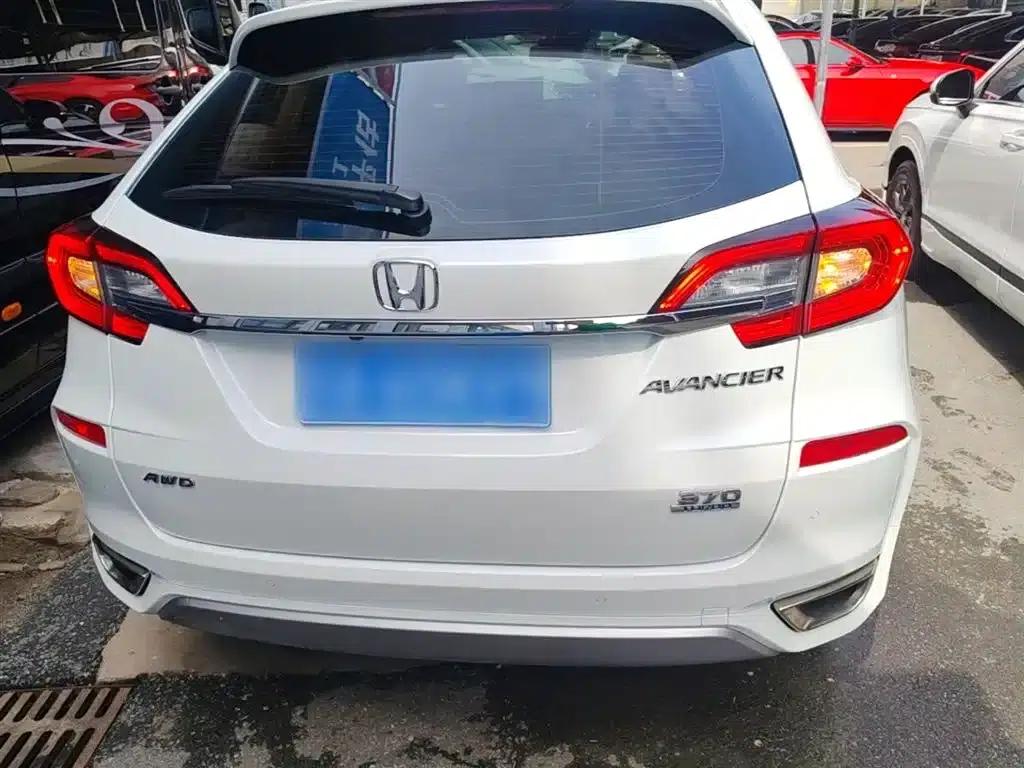 2017 Honda Avancier 370TURBO 4WD Premium Edition — миниатюра 6