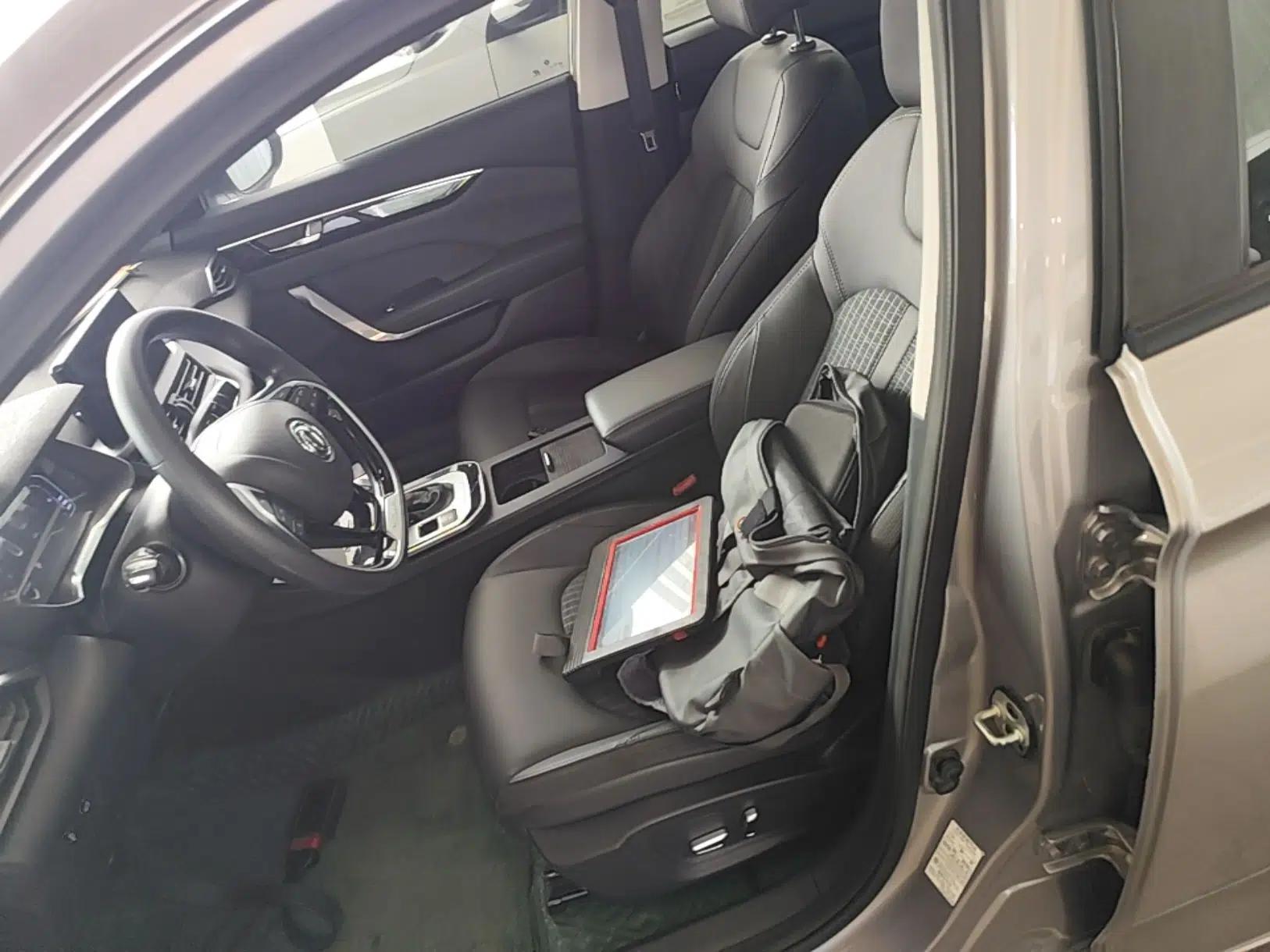 Dongfeng Aeolus Yixuan 2020 230T Automatic Advanced Edition — миниатюра 18