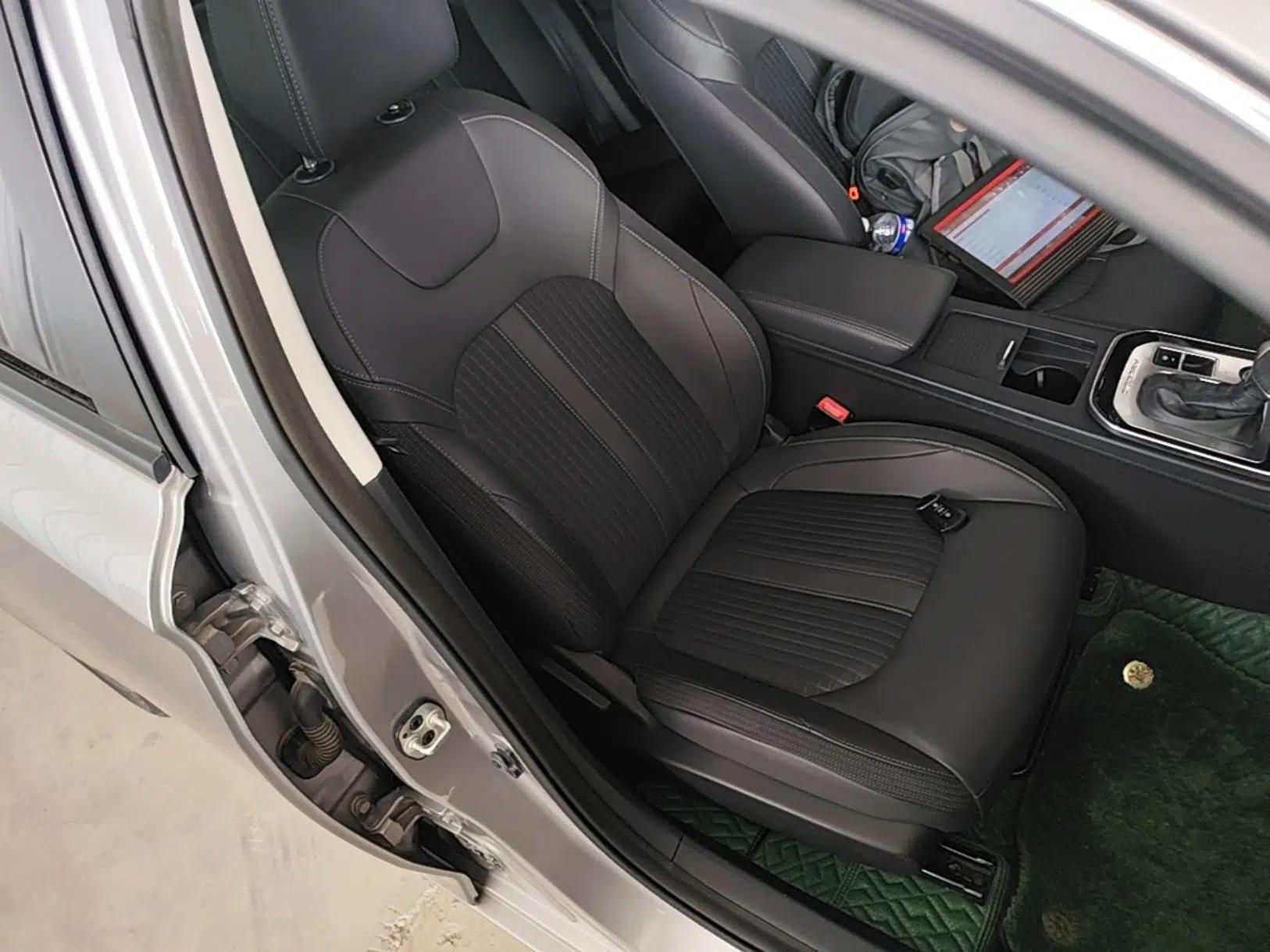 Dongfeng Aeolus Yixuan 2020 230T Automatic Advanced Edition — миниатюра 23